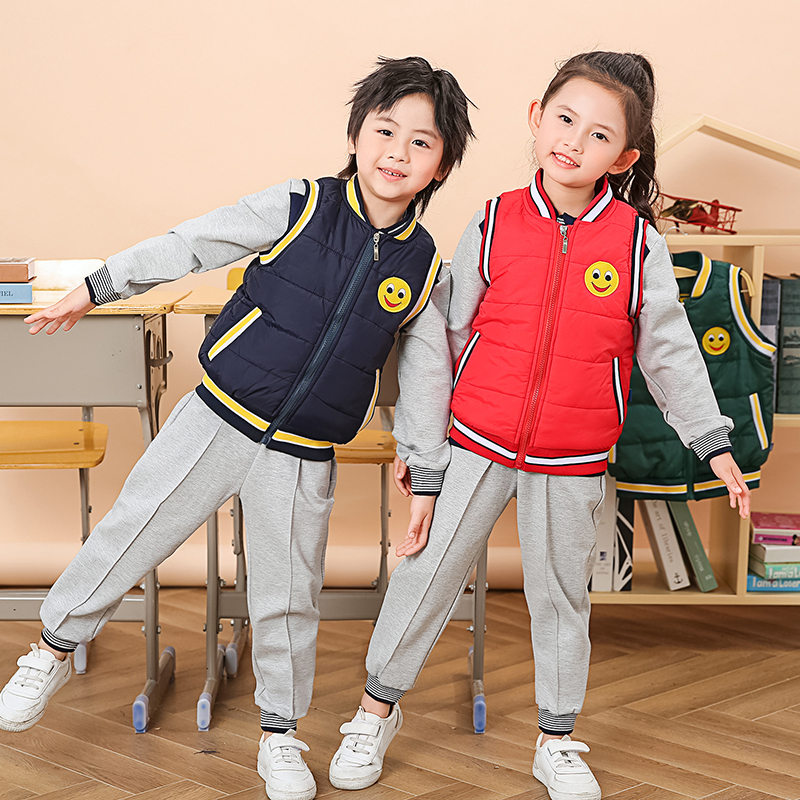 幼兒園園服　秋冬運(yùn)動服73