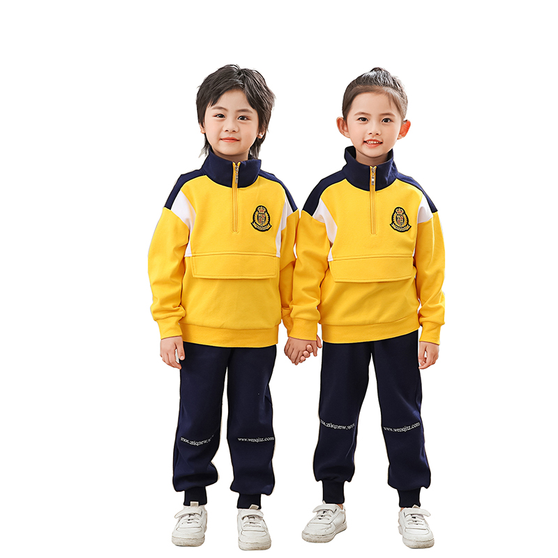 幼兒園園服　秋冬運(yùn)動服89